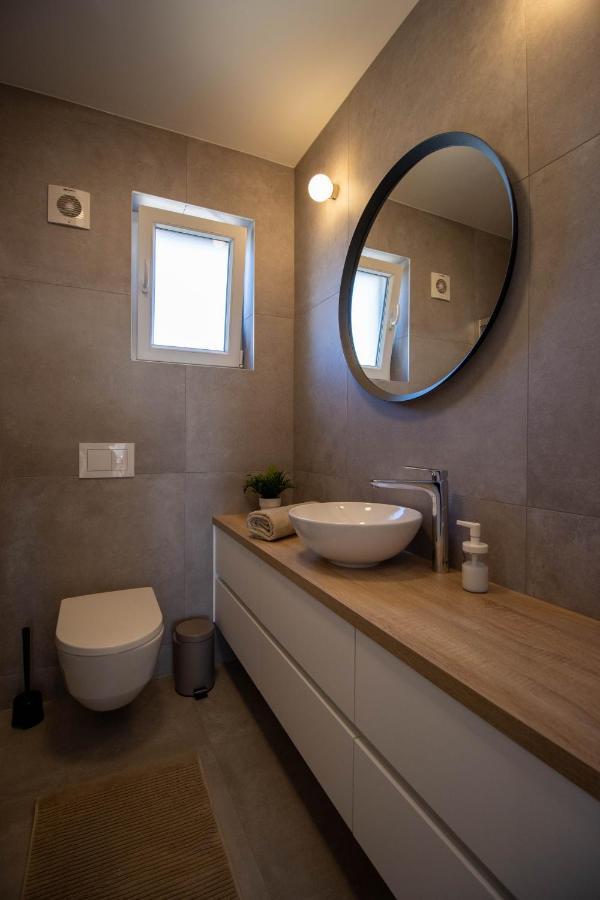Apartman Senka บีโอกราดนาโมรู ภายนอก รูปภาพ