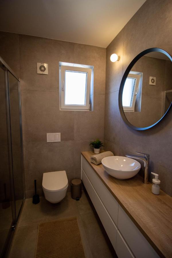 Apartman Senka บีโอกราดนาโมรู ภายนอก รูปภาพ